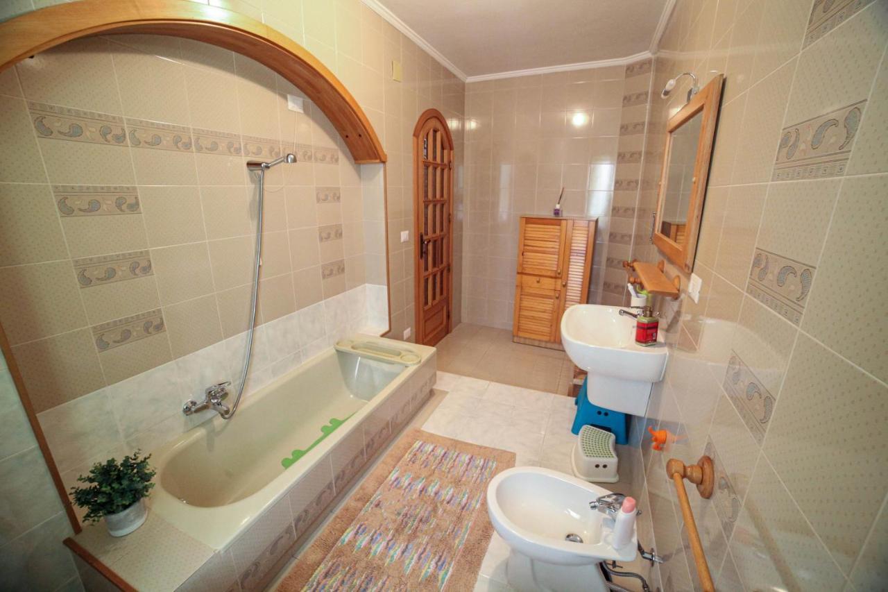 Palau Del Corso Apartment อาลเกโร ภายนอก รูปภาพ